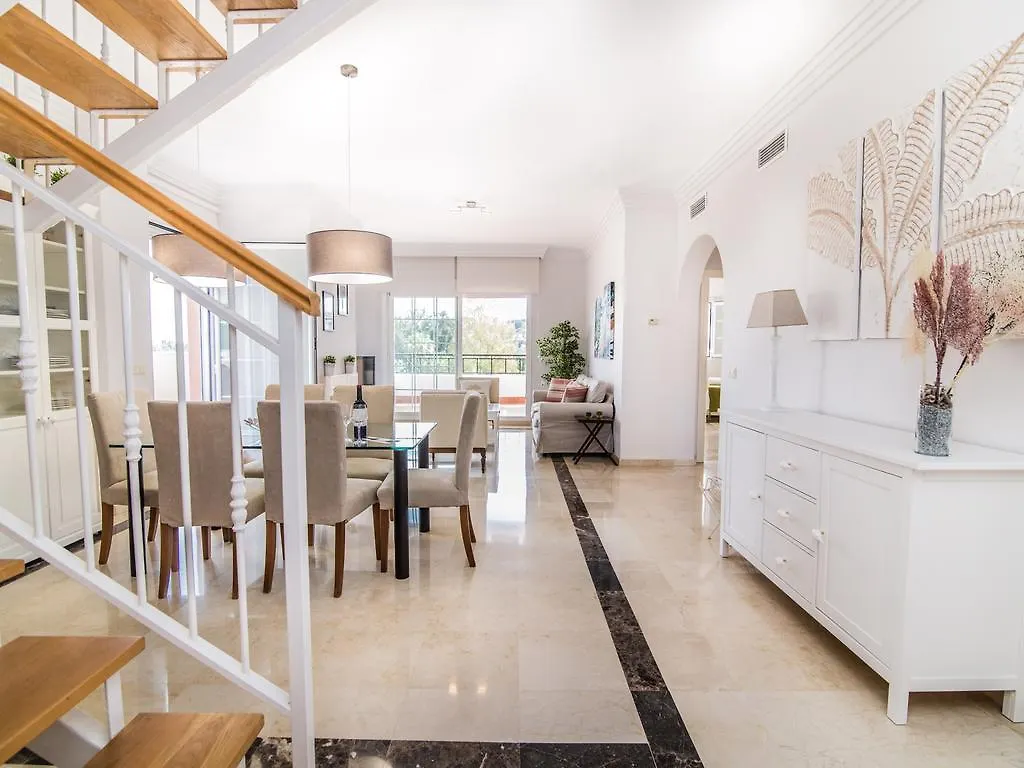 River Garden Spacious Penthouse Μαρμπέλλα 0*,  Ισπανία